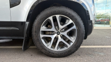 Land Rover Defender 3.0 D250 X-Dynamic SE 110 5dr Auto Diesel Estate